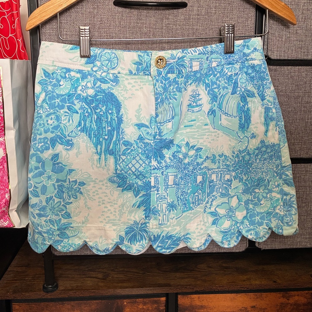 Lilly Pulitzer Blue and White Mini Skirt with shorts